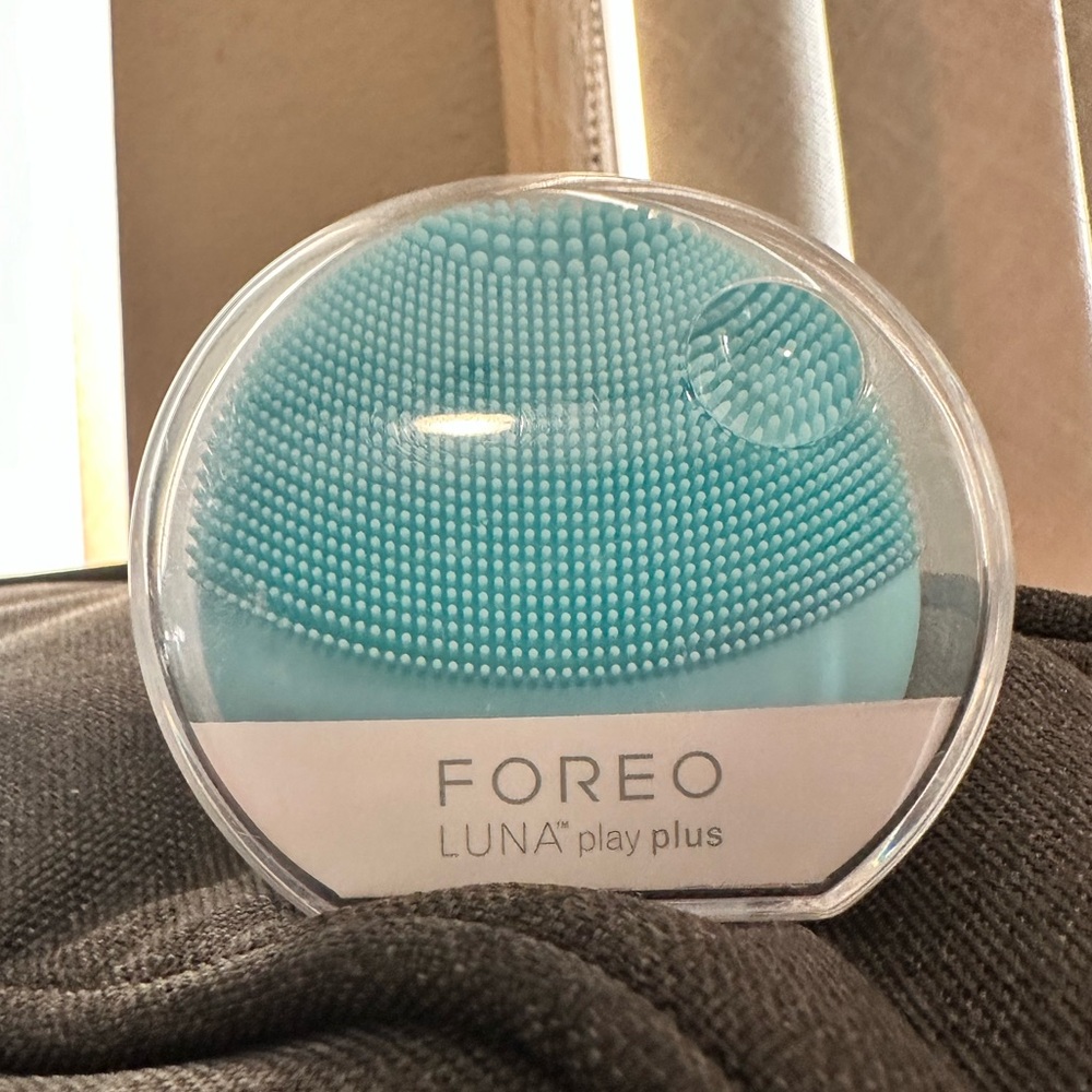 NIB Foreo Luna Play Plus